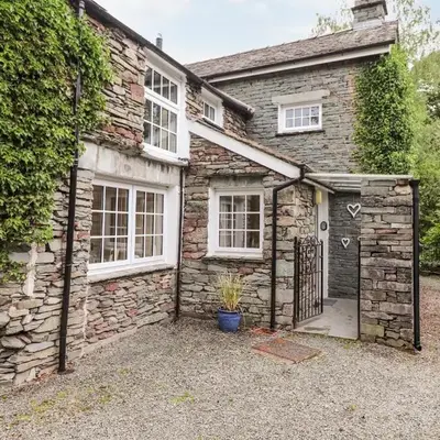 Holly Cottage