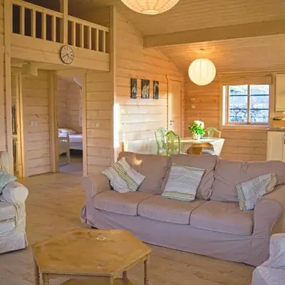 Skylark Lodge