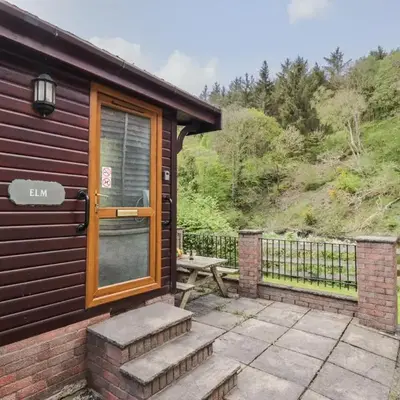 Elm Lodge