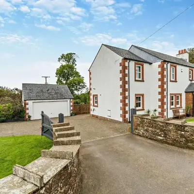 4 Bed in Hayton SZ119