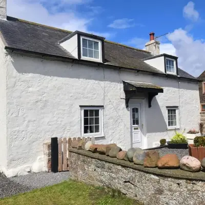 2 Bed in Mawbray SZ214