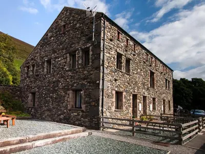 an old stone building with at 3 Bed in Threlkeld SZ083 in Threlkeld