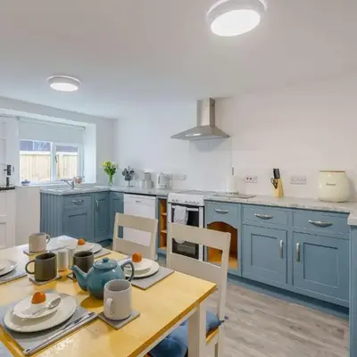 2 Bed in Redmain 85680