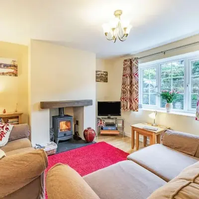 3 Bed in Keswick oc-sz446