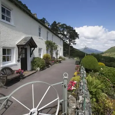 3 Bed in Newlands Valley SZ075