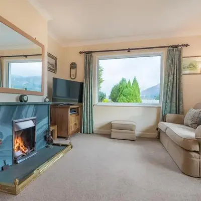3 Bed in Keswick oc-sz194