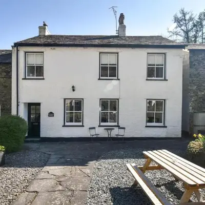 3 Bed in Thornthwaite SZ575