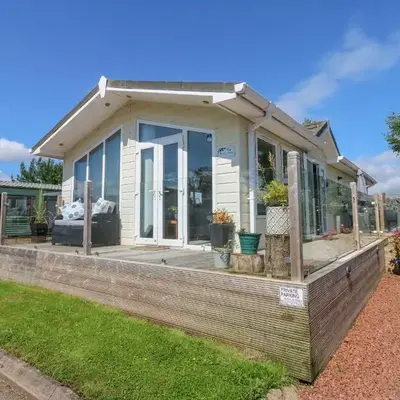 A and C Lodge-Plot 21