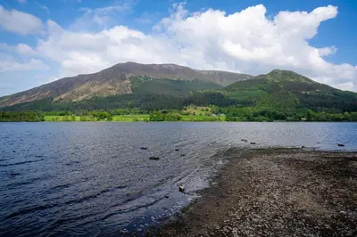 a large body of water with mountains in the background at Acorn Apartment 1 in Keswick