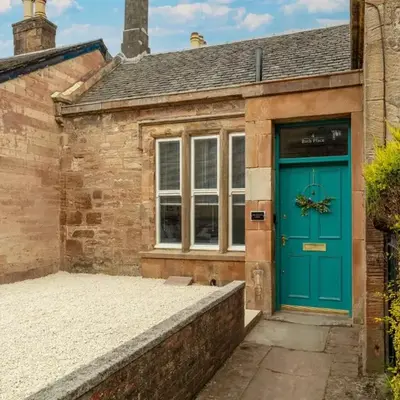 Wellington Lodge