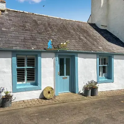 Bruce Cottage