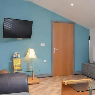 John Collingwood Bruce Suite - Uk43558