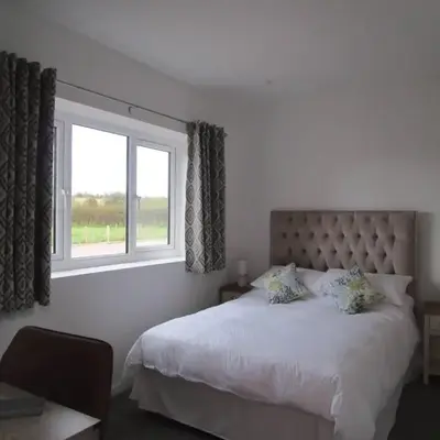 Oak End Stay