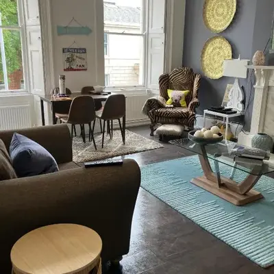 Apartment 28