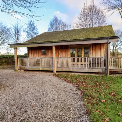 Larch Lodge