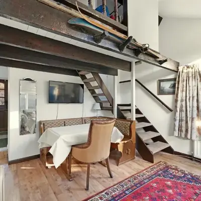 Rowan Studio Cottage