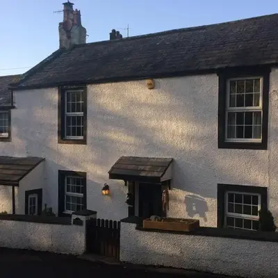 High House Cottage - A traditional home from home