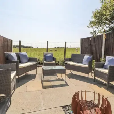 10 Keekle Terrace