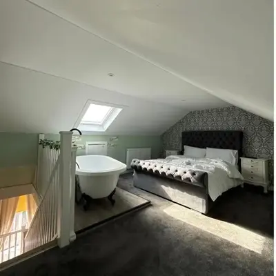 2 bedroom cottage