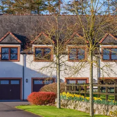 Hill View at Kenmuir