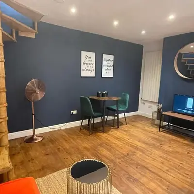 First Avenue Apartments