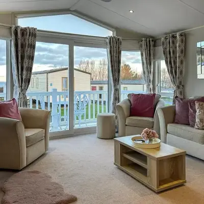 Glencross Golf Village
