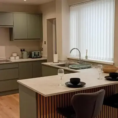Martindale Close - 3 Bedrooms - Sleeps 5