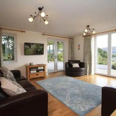 Eribel Cottage