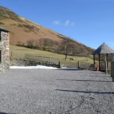 Lucy's Lodge - Uk1260