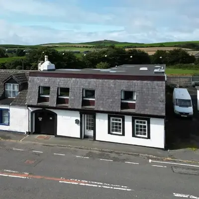 Lochans Lodge