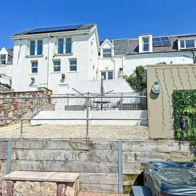 Ardstinchar Mews