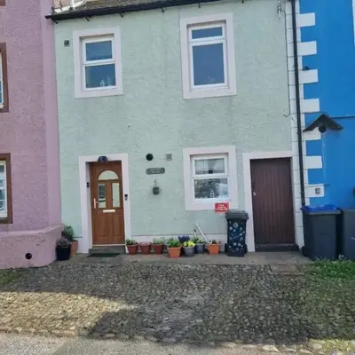 West View Cottage in Seaside Village of Allonby Cumbria