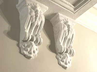 two white columns on a ceiling at Beautiful Apartment - Outstanding Central Location - Pass the Keys in Dumfries