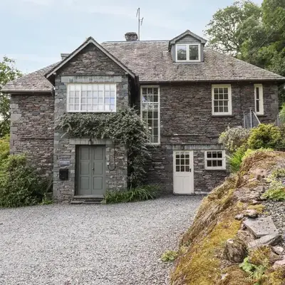 Huntingstile Lodge