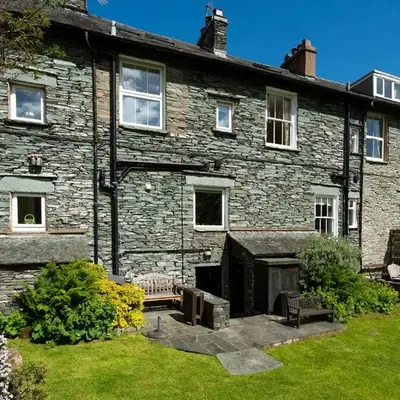 Oak Cottage Chapel Stile