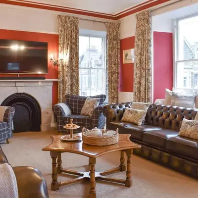 Pitcairn House-Uk41255