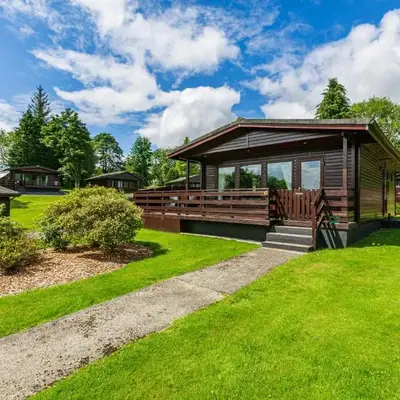 Bluebell Lodge 9 with Hot Tub